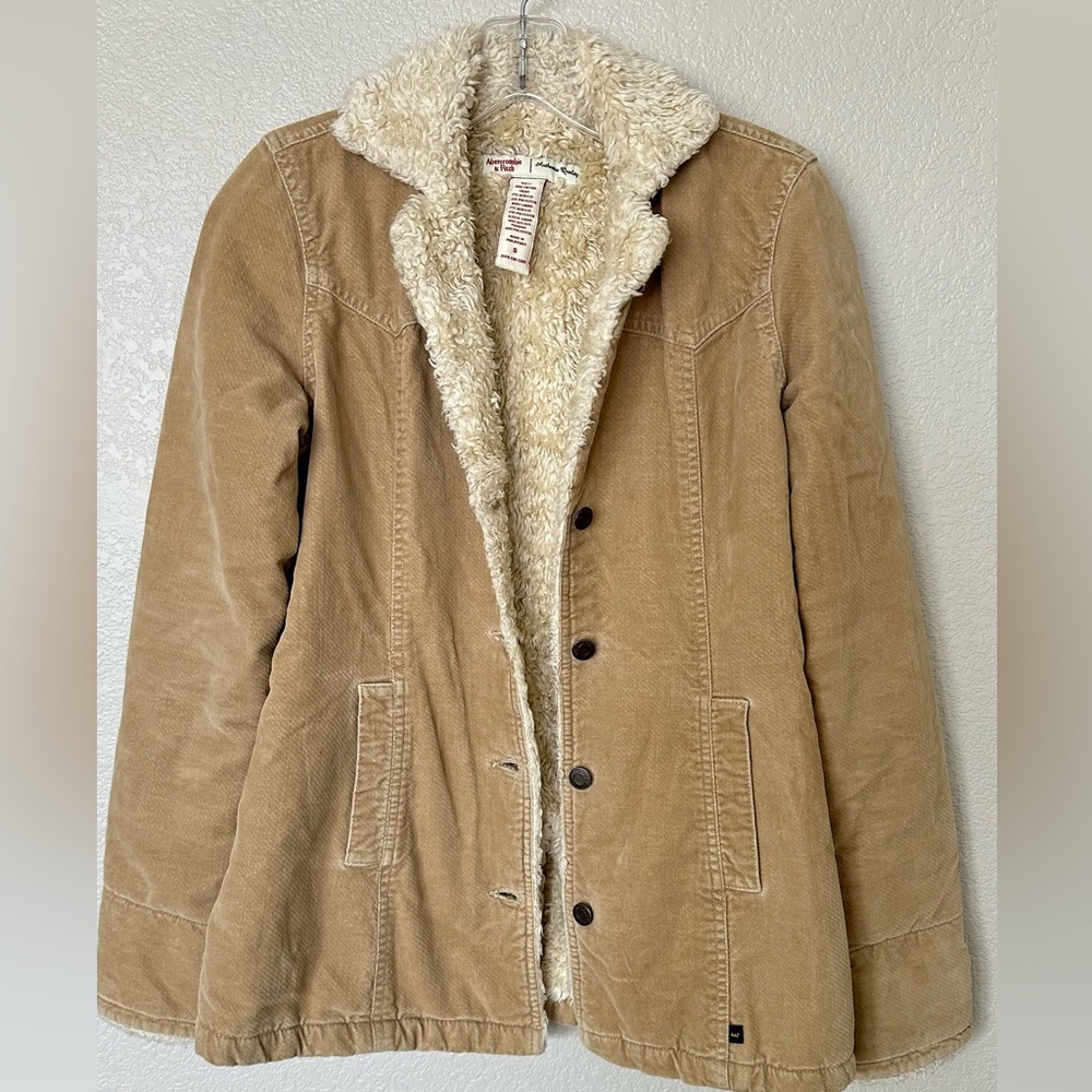 Abercrombie & Fitch Tan Teddy Jacket with Cream Lining Y2K